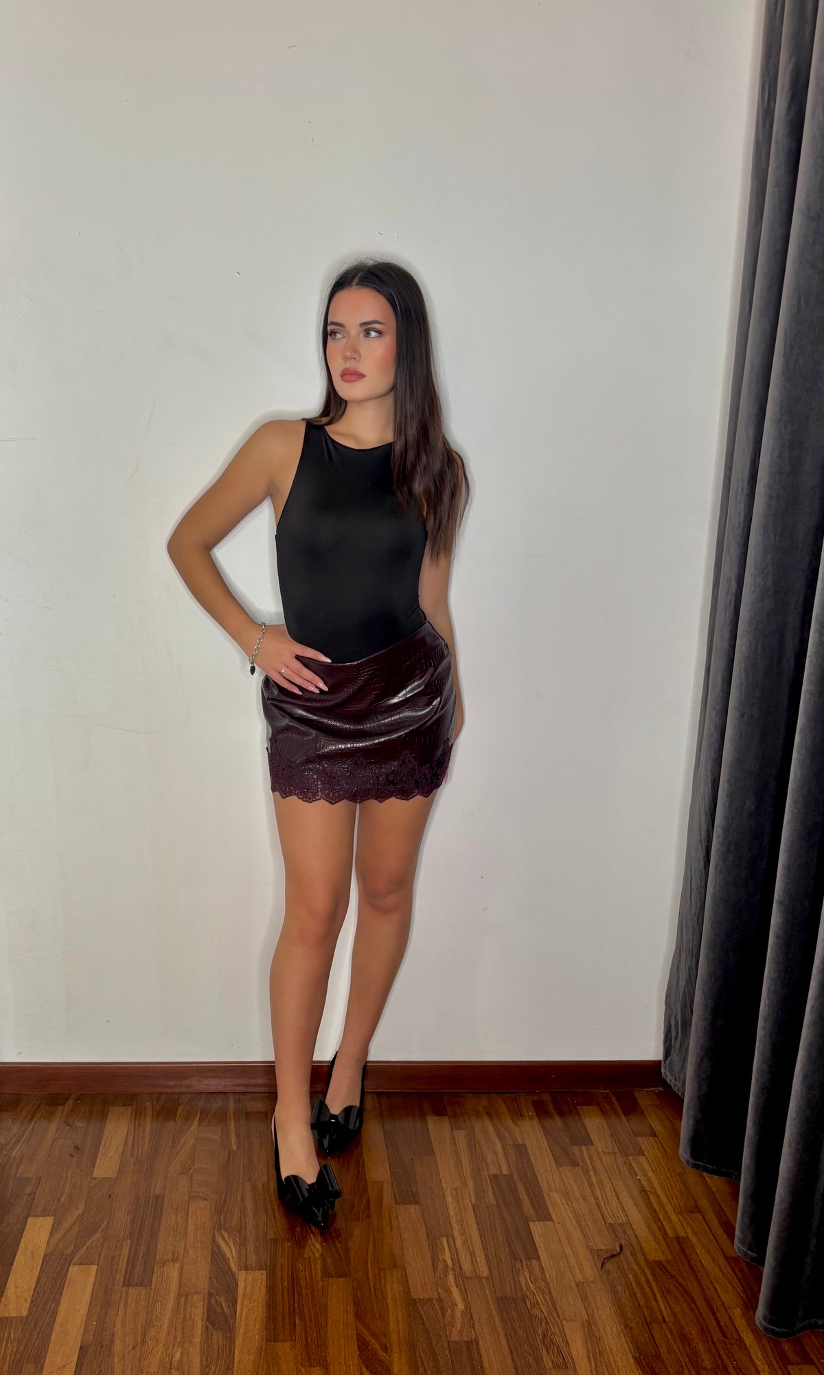 Gonna Chantal ecopelle (con shorts)