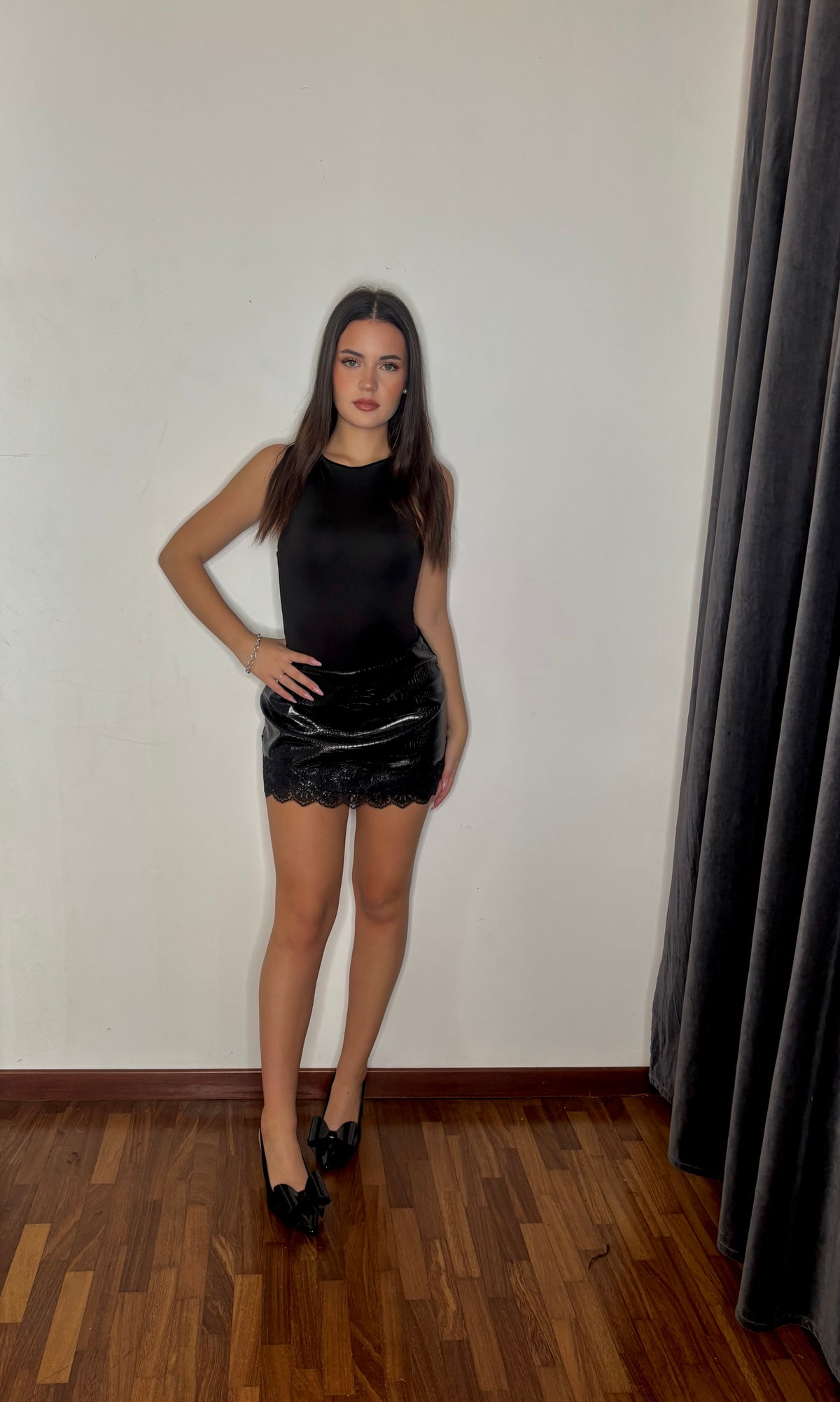 Gonna Chantal ecopelle (con shorts)